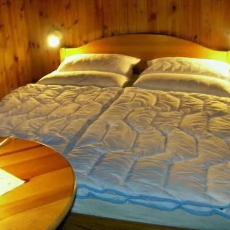 In Gnesau Mit Grill By Interhome 度假居